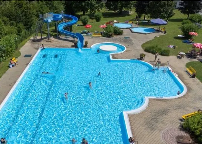 Almenland Familie Bruggraber Mit 2 Schlafzimmer Apartment *